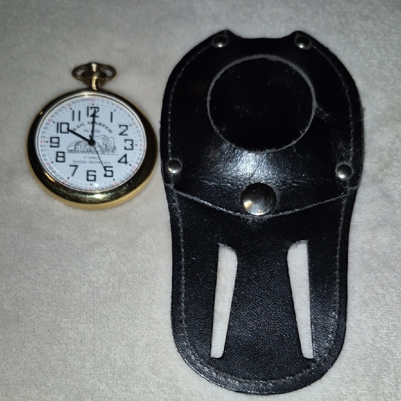 Vintage Gold Rail Master De Luxe Pocket Watch - Picture 3 of 4
